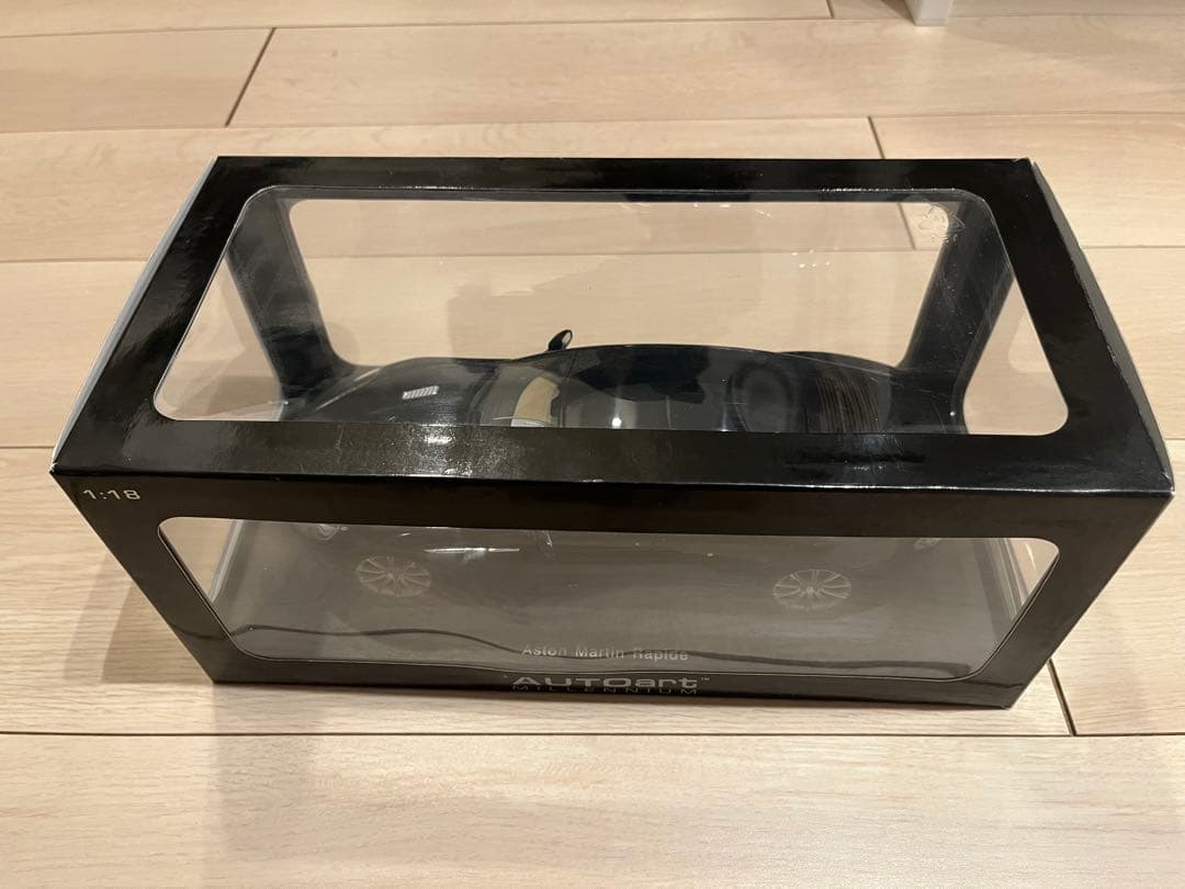 【JOJO】Aston Martin Rapide ラピード