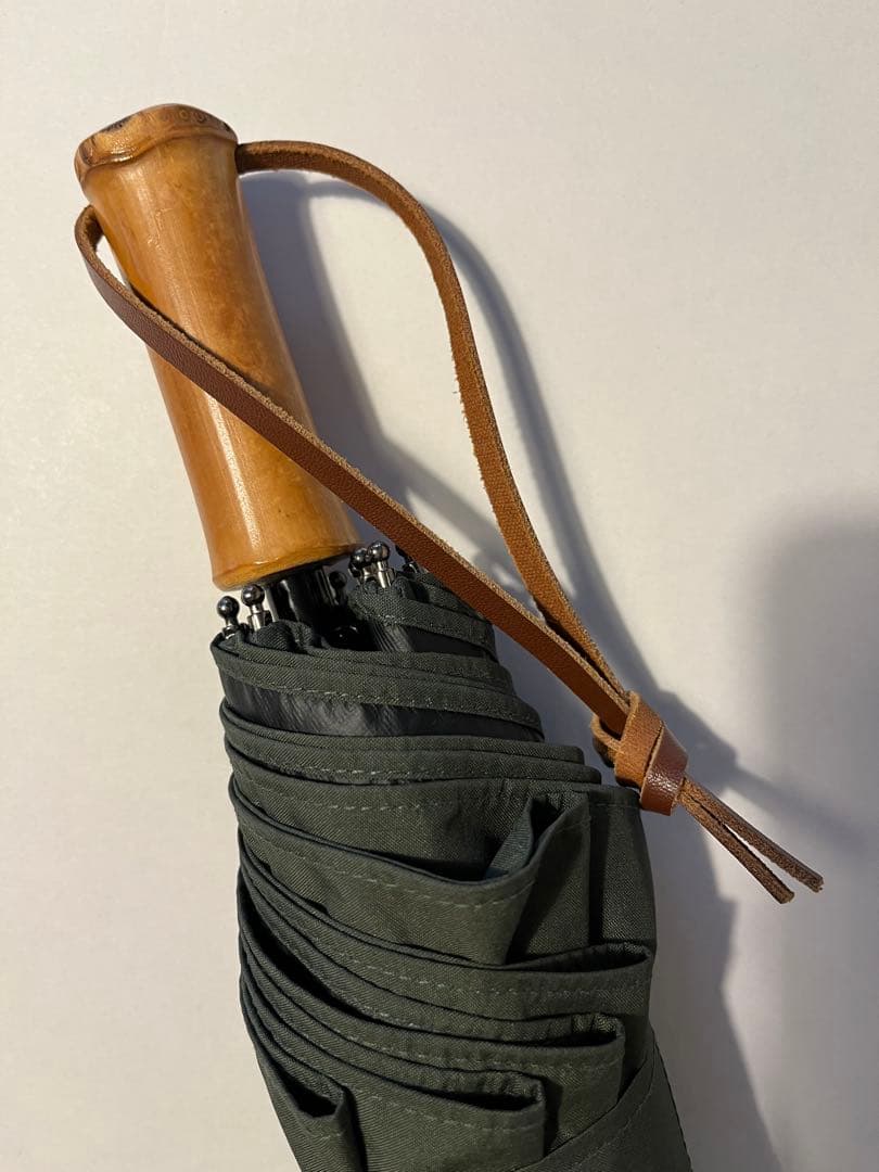 アワーホーム　完全遮光100％折りたたみ傘　オリーブ