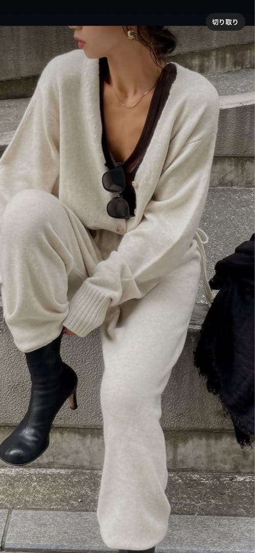 etre tokyo Vネックニットオールインワン