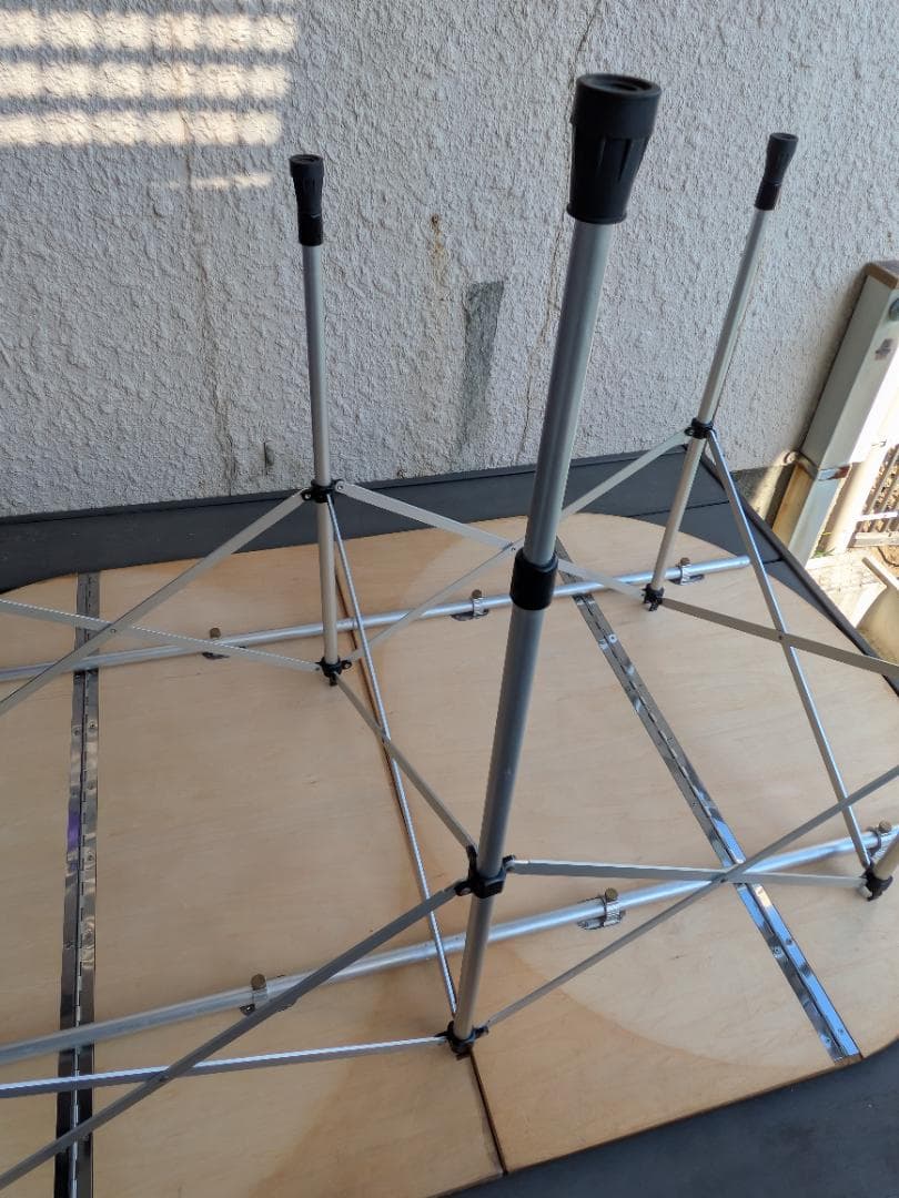 折りたたみテーブル