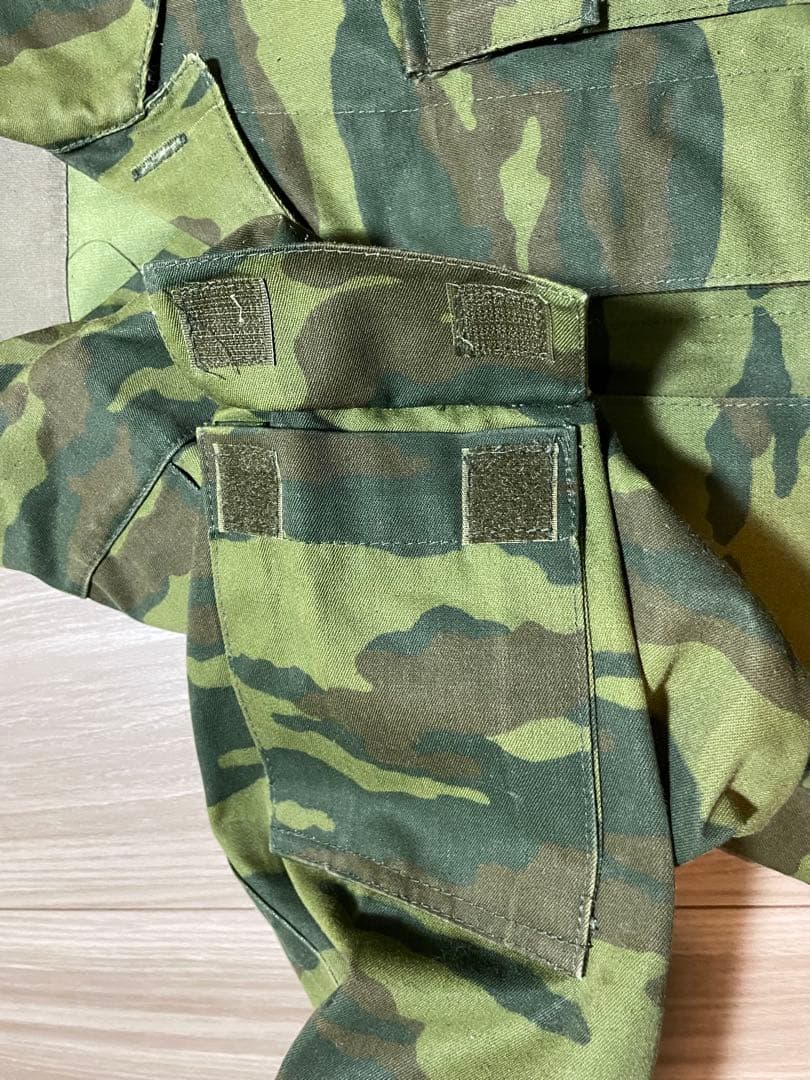 ロシア軍 放出品 VSR-98 フローラ迷彩服（46-3）セット