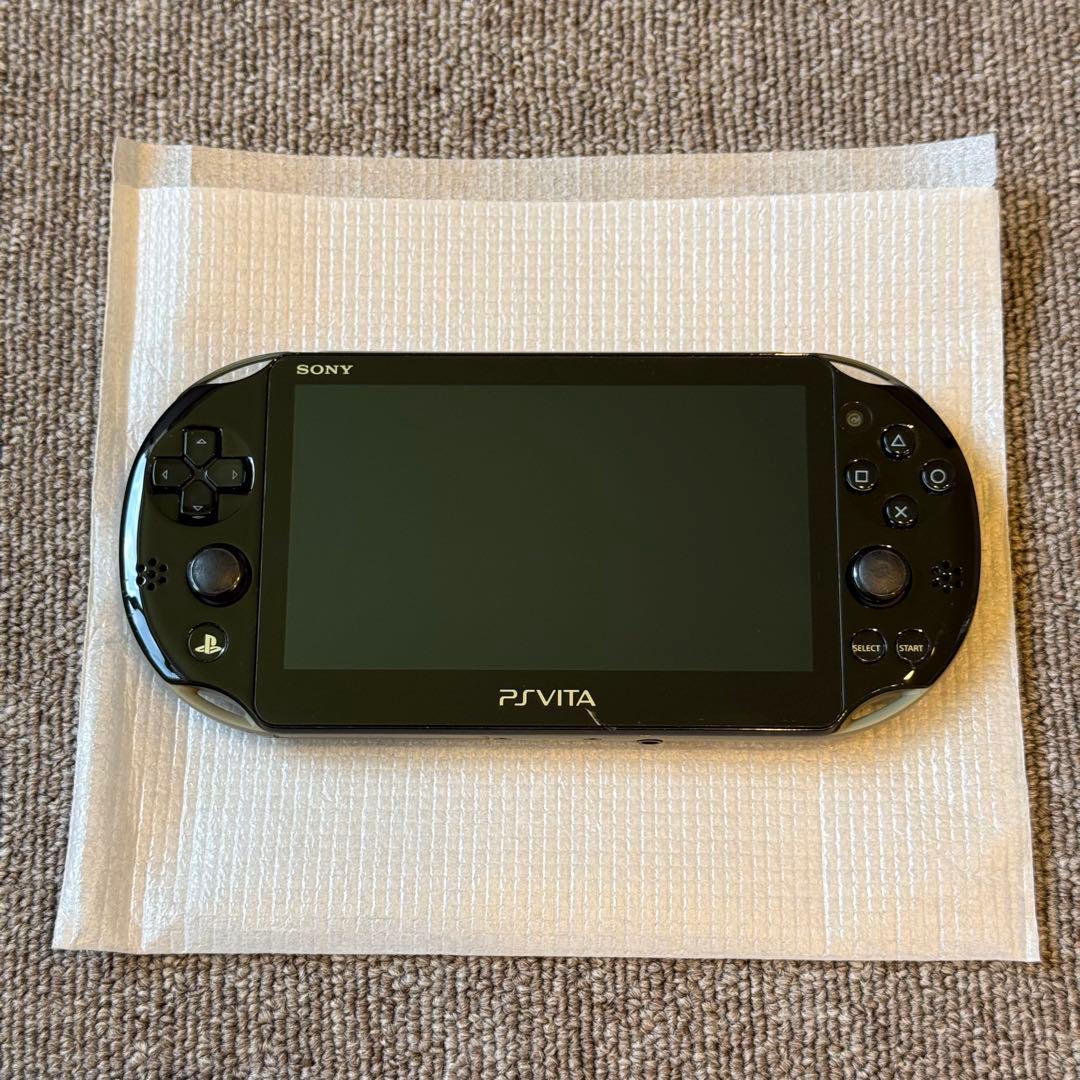 PSVITA PCH-2000 ゴッドイーター2 フェンリル