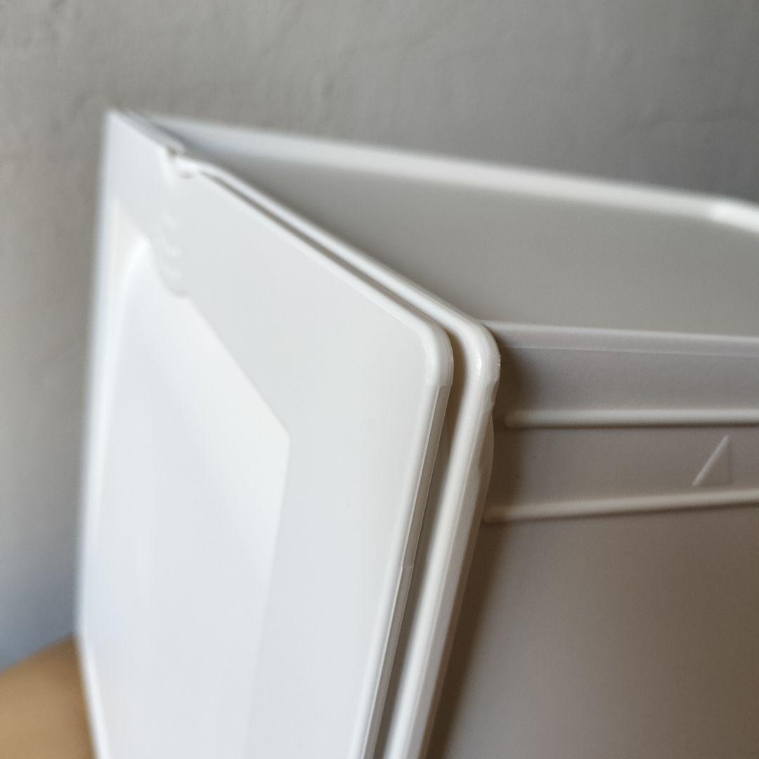 【新品未使用品✨】タッパーウェア　スーパーチェスト・ミニ　２段引出し　ホワイト