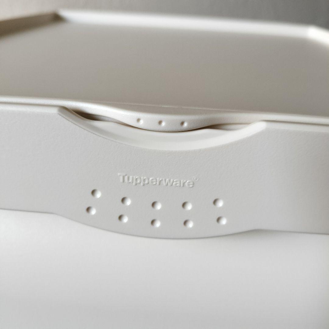 【新品未使用品✨】タッパーウェア　スーパーチェスト・ミニ　２段引出し　ホワイト