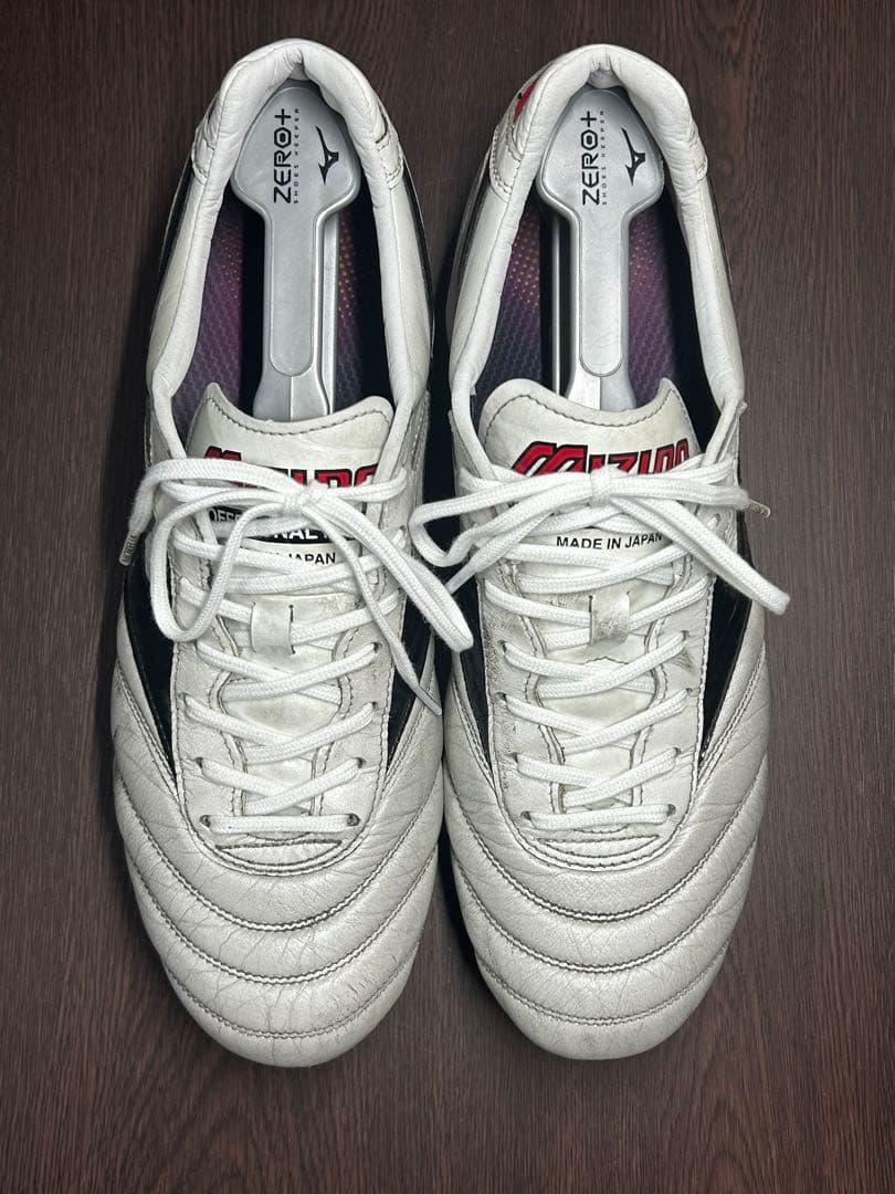 値下げ！【美品】ミズノ モレリア2Japan 27.5cm 人工芝使用