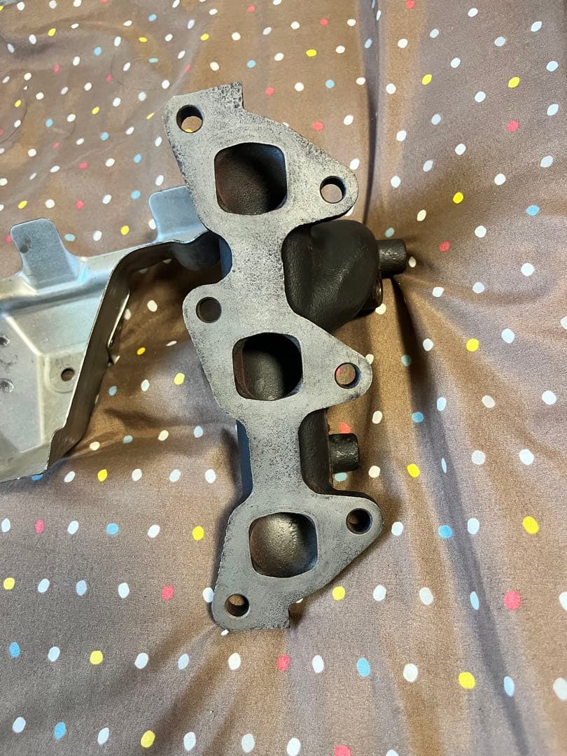 F6a Ht06ジムニー ワゴンR kei エキマニ 遮熱板