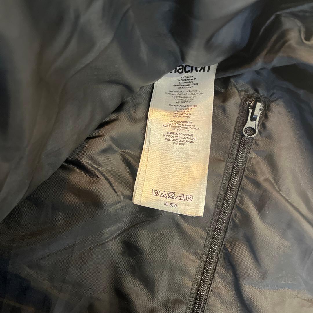 MACRON マクロン ハーフベンチコート フード付き　高品質　1度使用のみ
