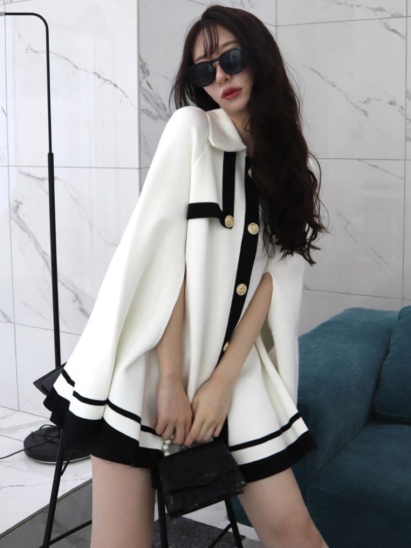 配色ニットケープジャケット