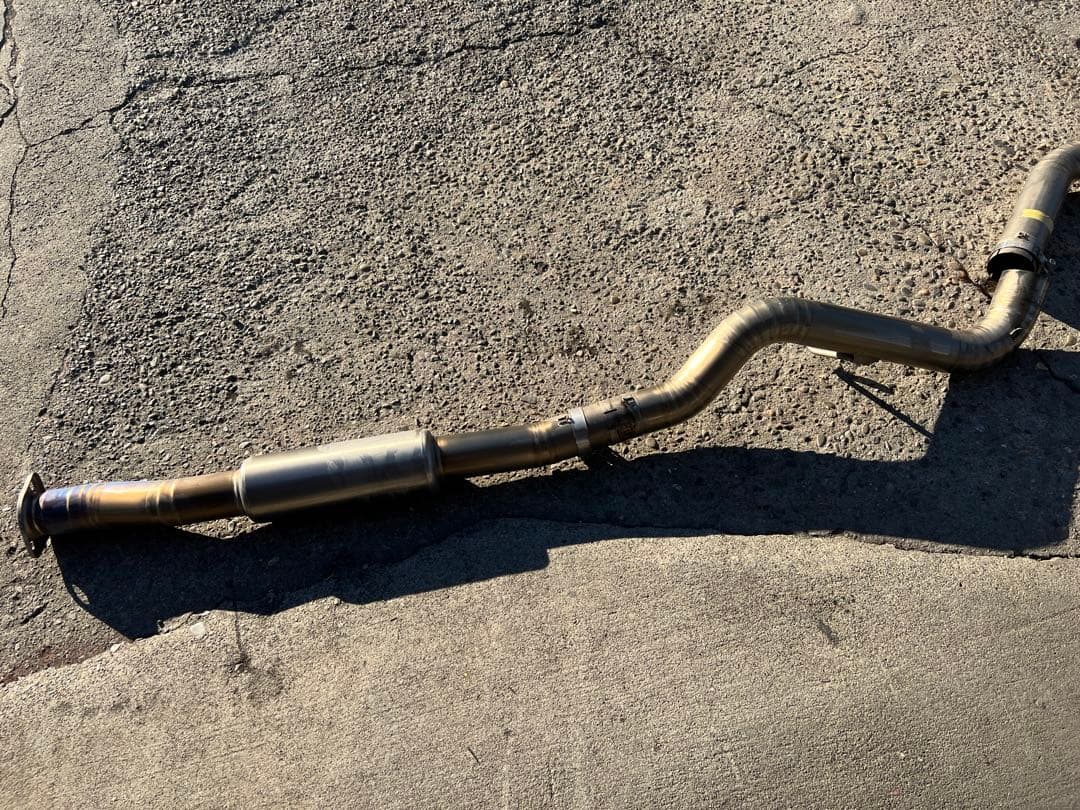 GVBから取り外し 東名パワード フルチタンマフラー 欠品あり