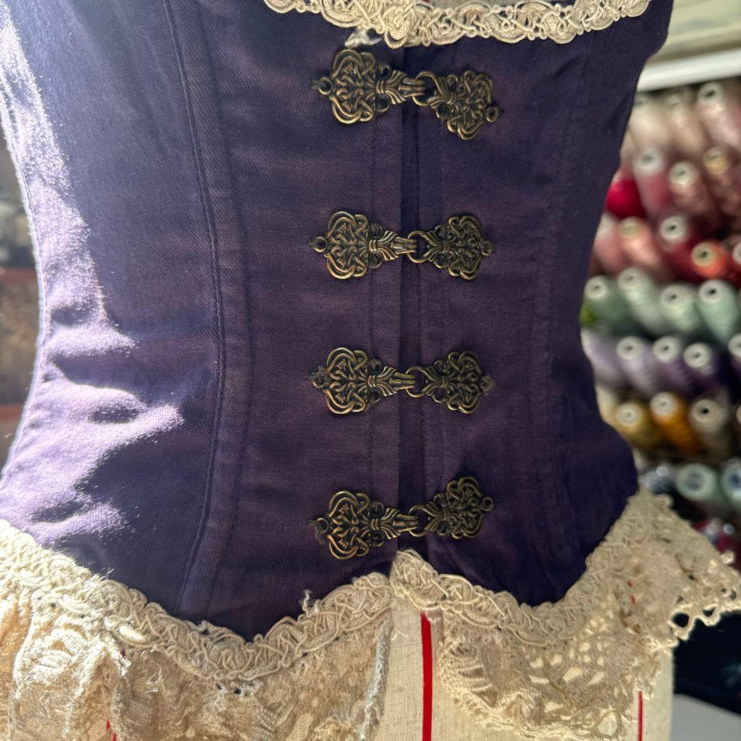 トップス EXCENTRIQUE