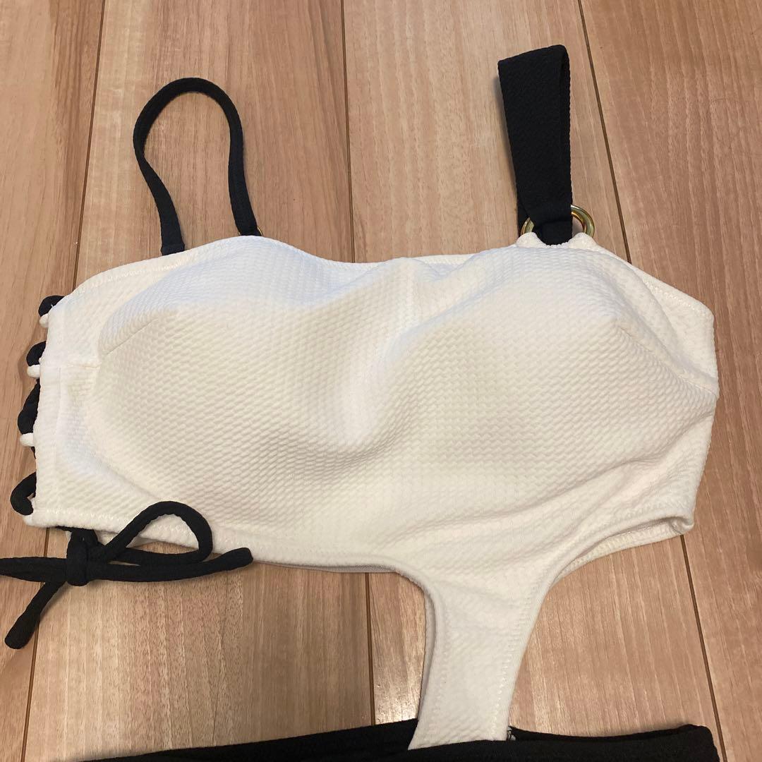 アレンシー　水着