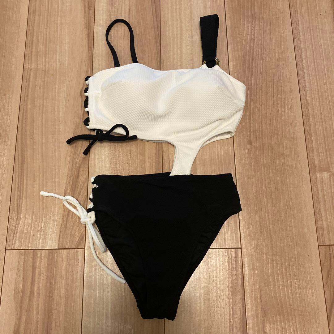 アレンシー　水着