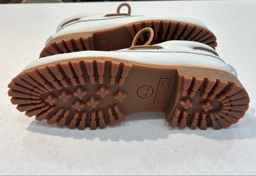 【美品】Timberland ホワイトデッキシューズ