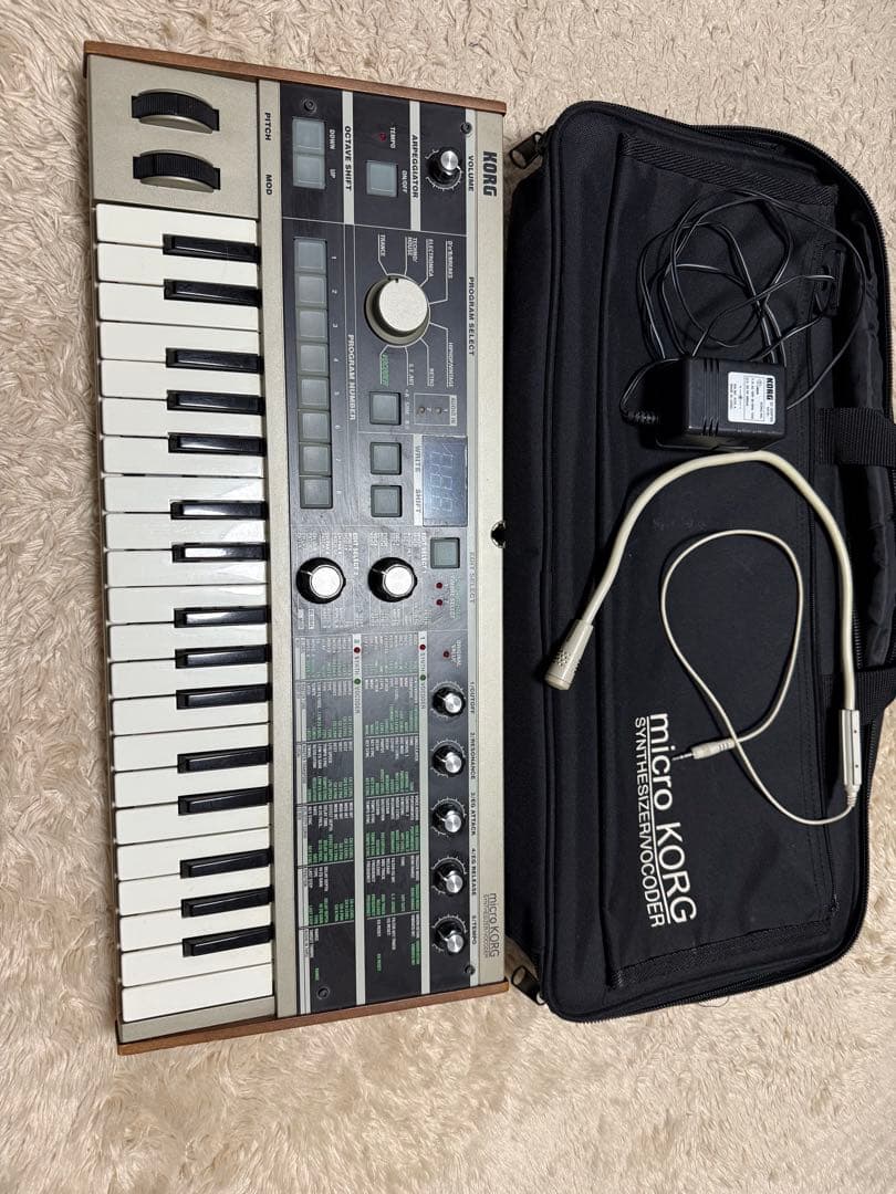 microKORG アナログシンセサイザー 37鍵