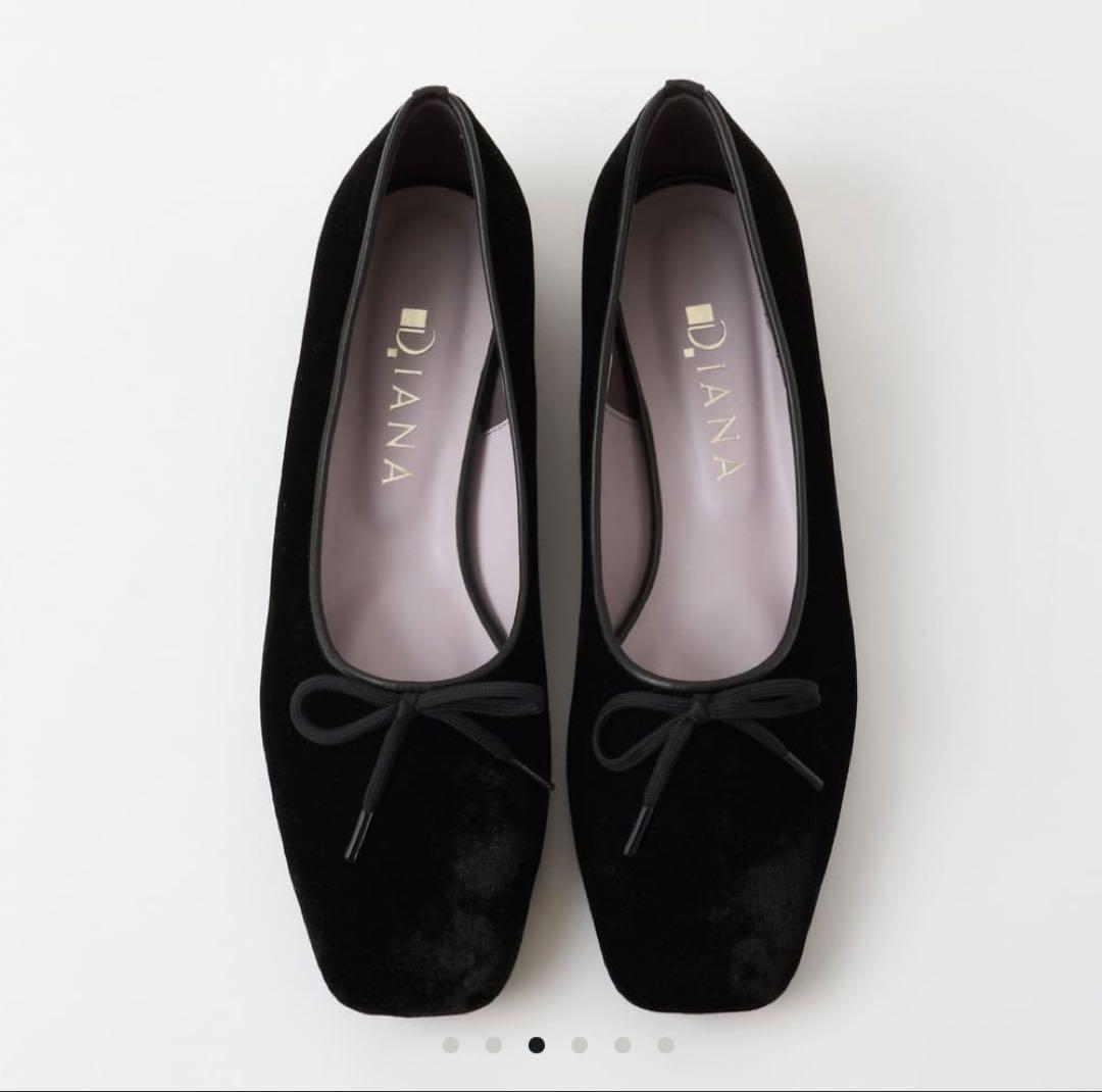 【新品未使用】DIANA 甲深ラメベルベットシューズ