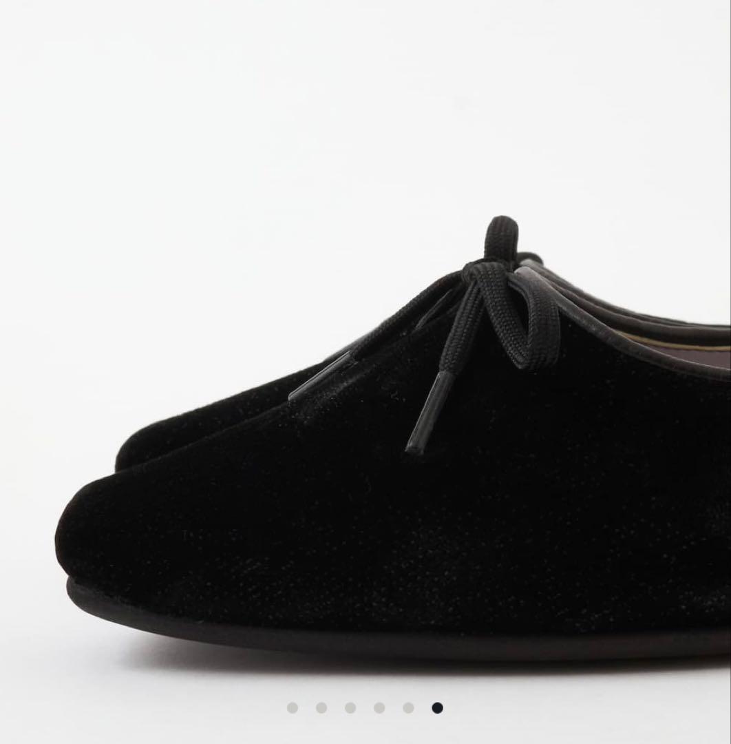 【新品未使用】DIANA 甲深ラメベルベットシューズ