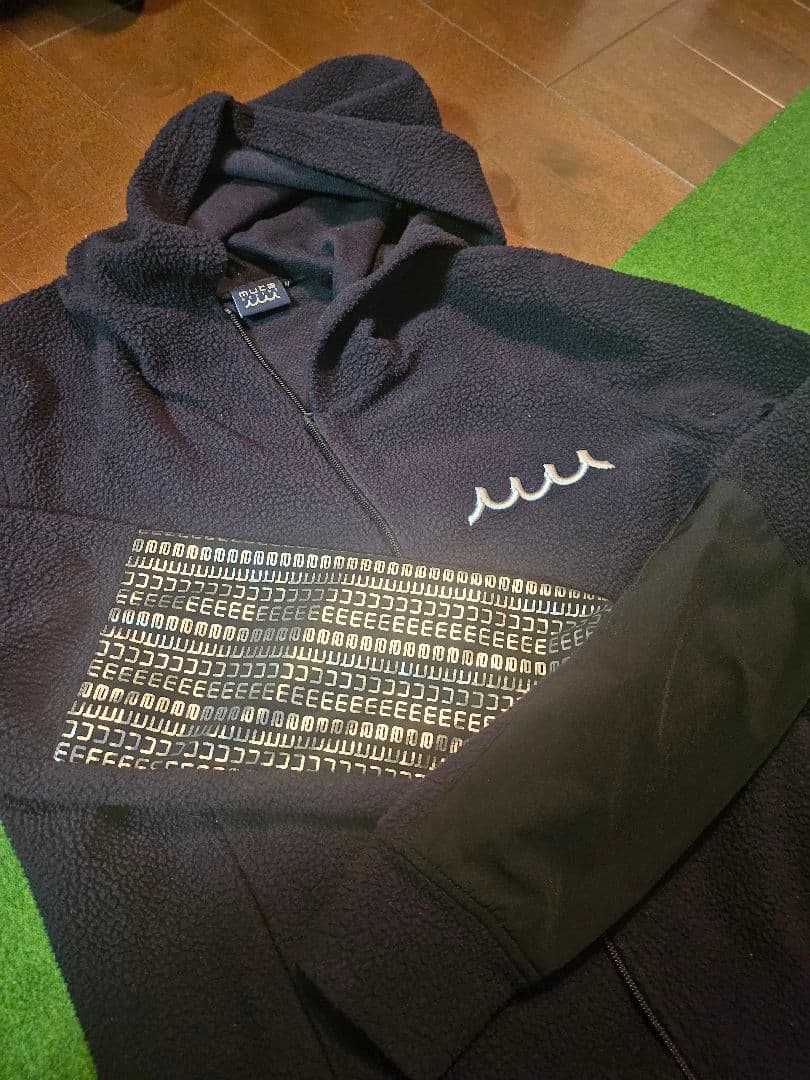 muta ムータ　ジップパーカー　美品　黒