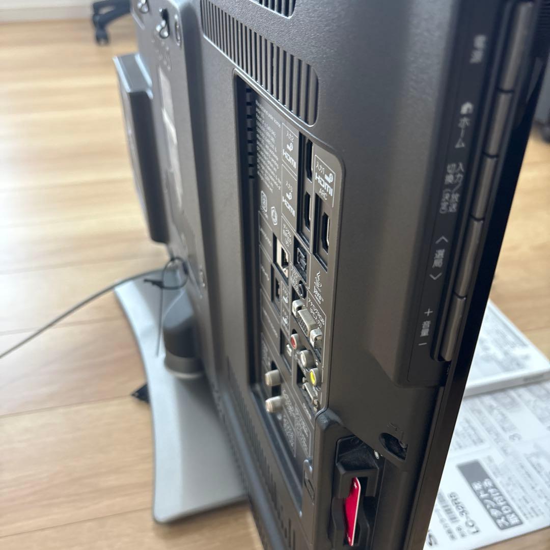 AQUOS LC-32R5 2011年製