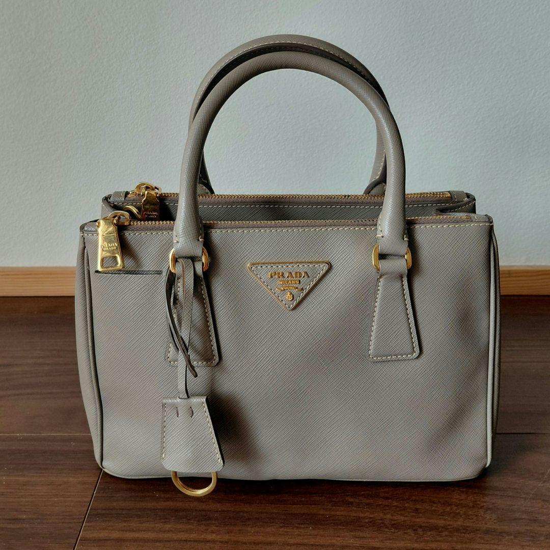 PRADA☆サフィアーノレザートート☆ミニバッグ☆ハンドバッグ☆グレー色☆