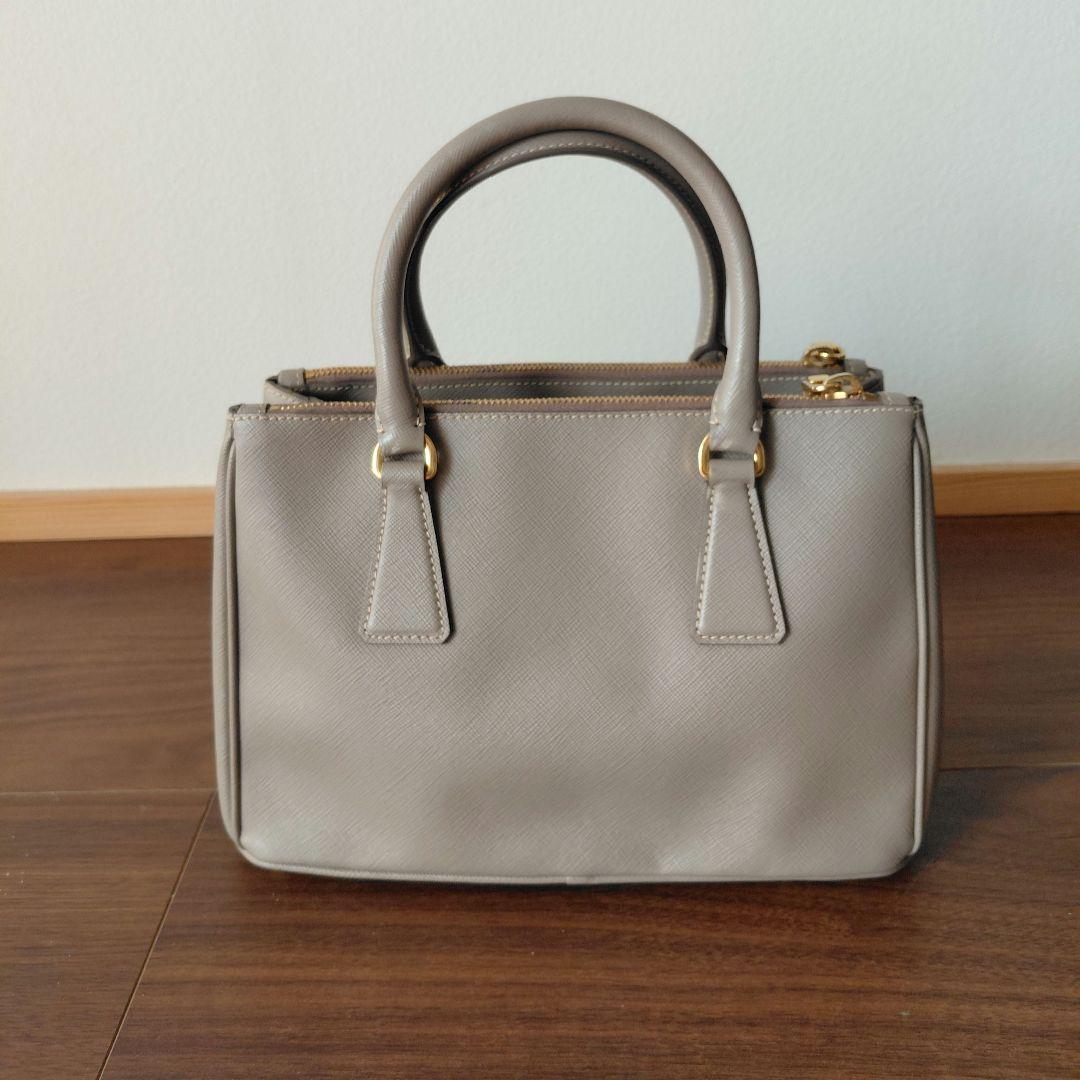 PRADA☆サフィアーノレザートート☆ミニバッグ☆ハンドバッグ☆グレー色☆