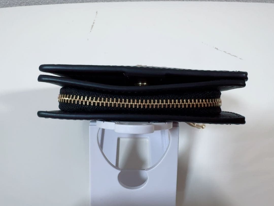 【新品】コーチ 2つ折り財布