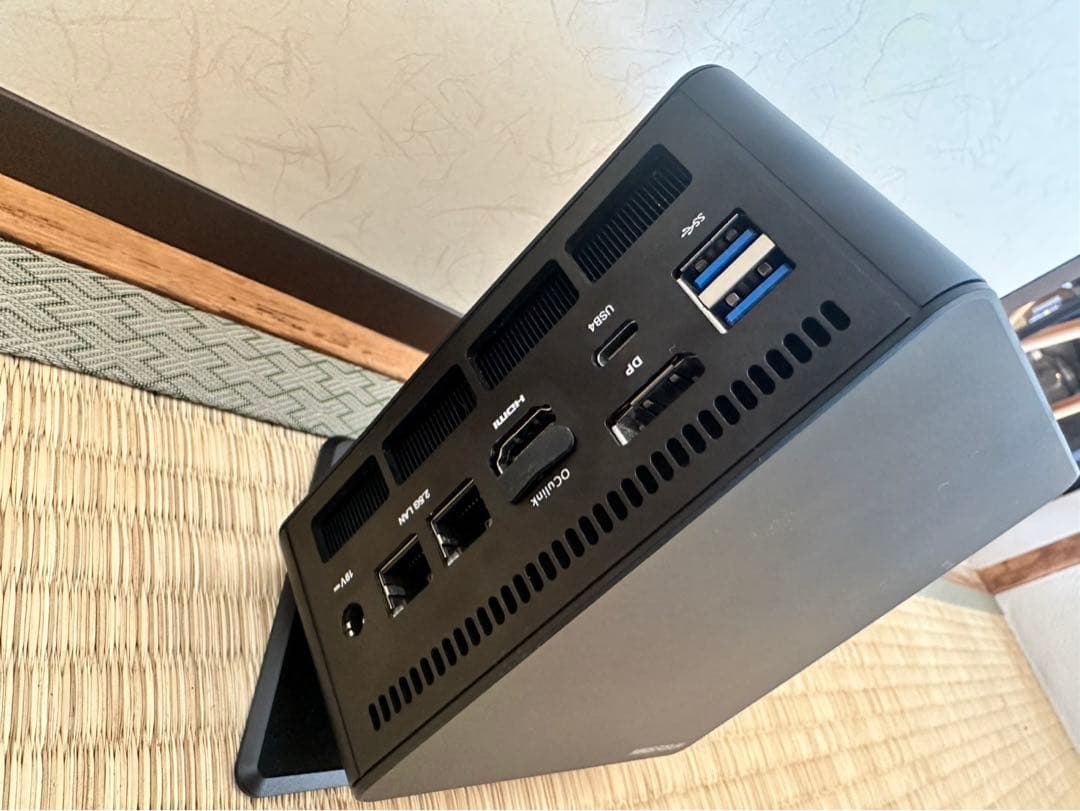 MINIS FORUM ELITEMINI UM780 XTX 本体