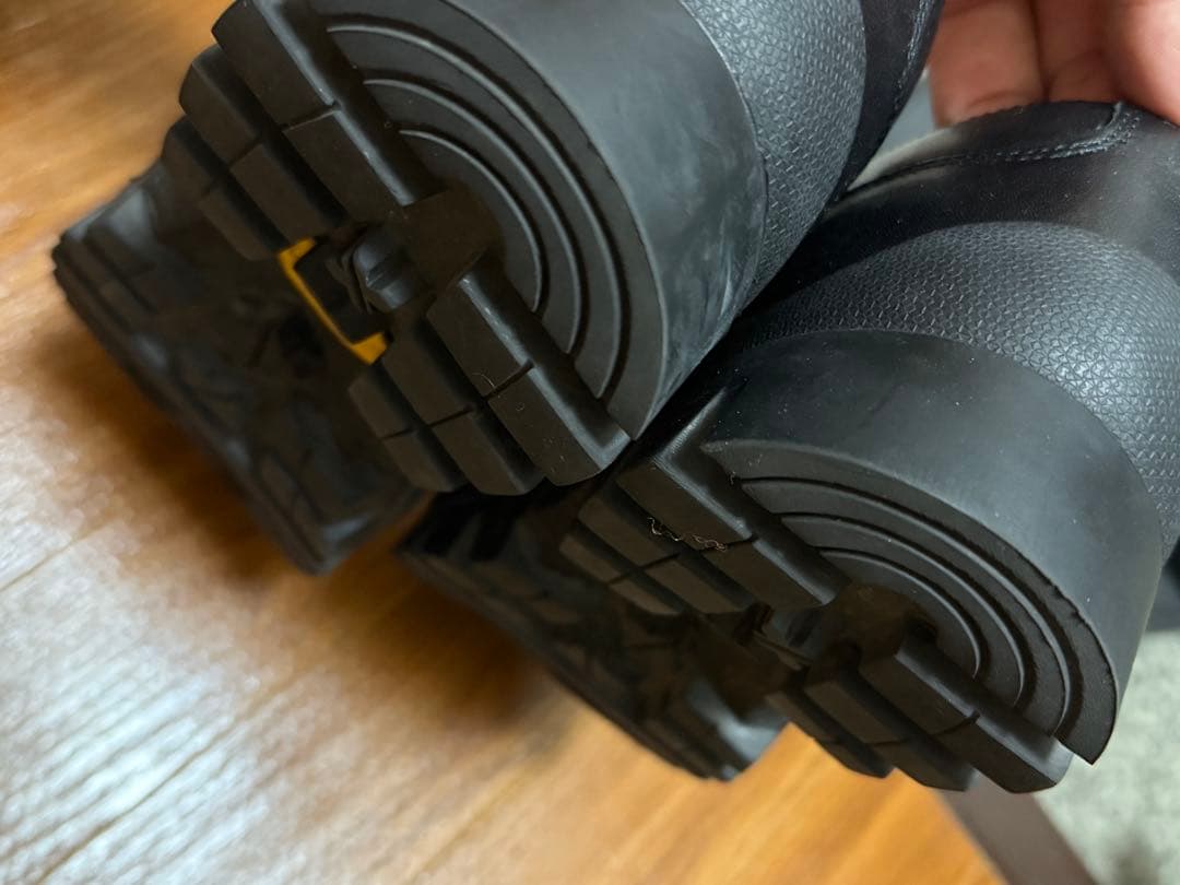 くりりんエンダースキーマ #2146 derby size5 Hender