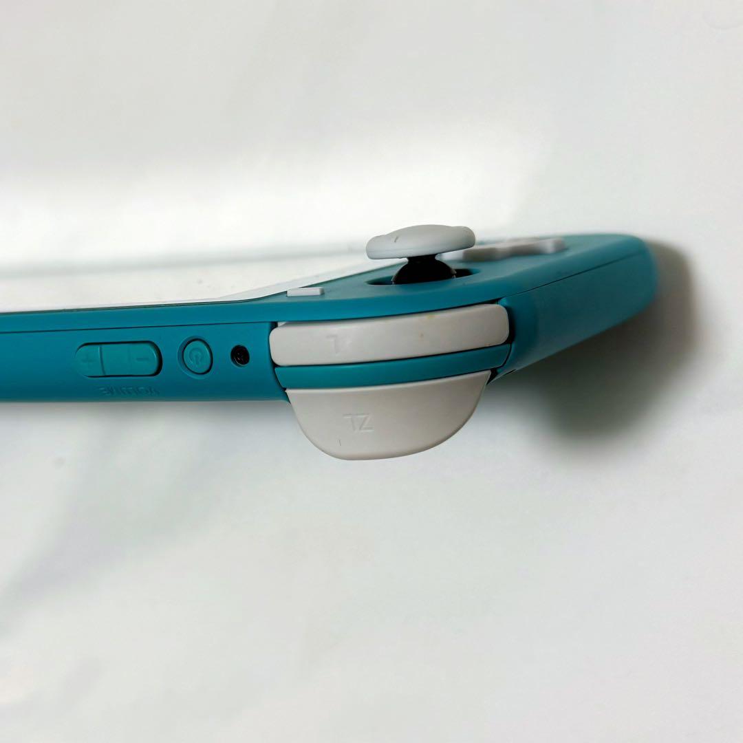 Nintendo SwitchLite ターコイズ