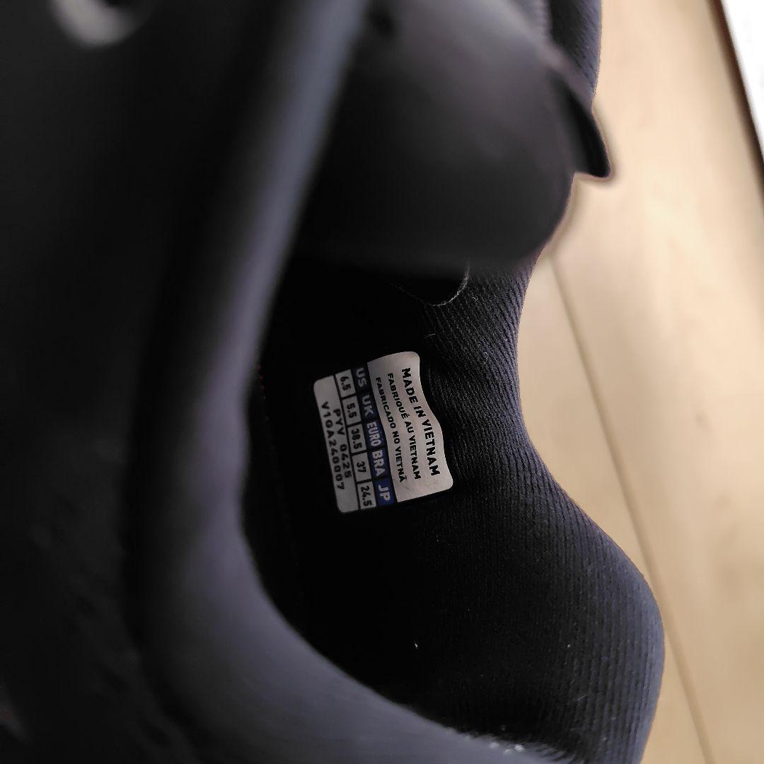 【ミズノ直営店限定】ウエーブライトニング Z8(バレーボール)　　24.5cm