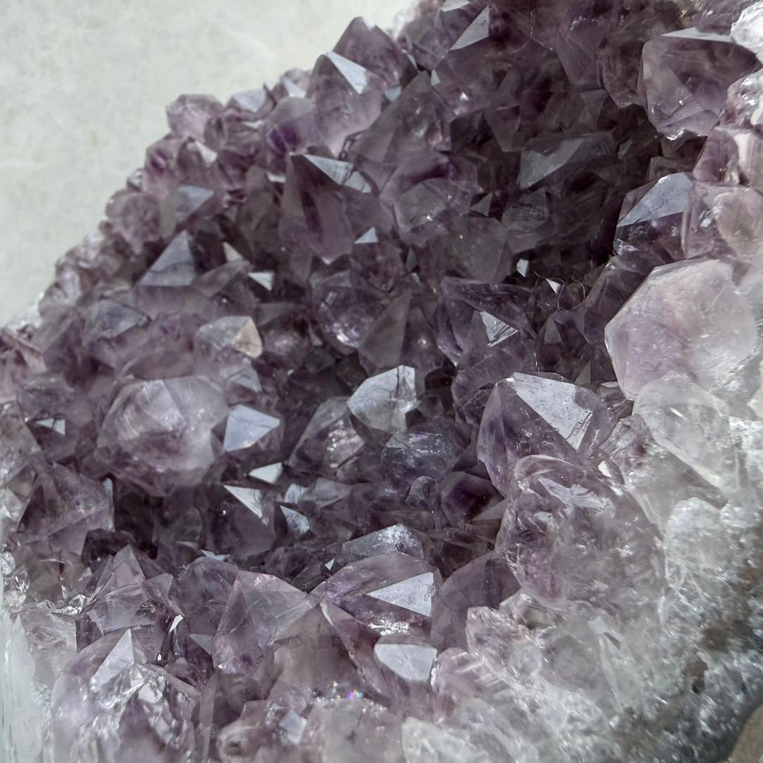 1.4kg! 大きめ アメジストドーム ジオード 紫水晶 風水 天然石