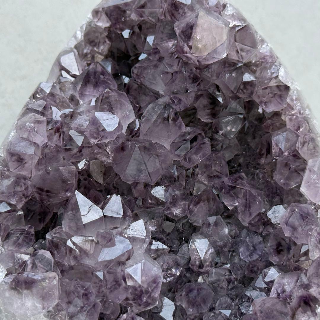 1.4kg! 大きめ アメジストドーム ジオード 紫水晶 風水 天然石