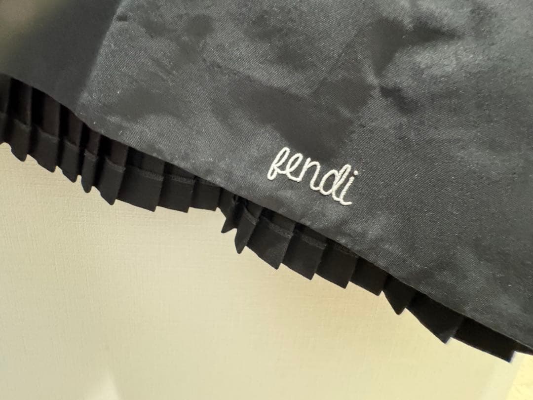 FENDI フェンディ　キッズ　ワンピース　黒　半袖　10 140cm