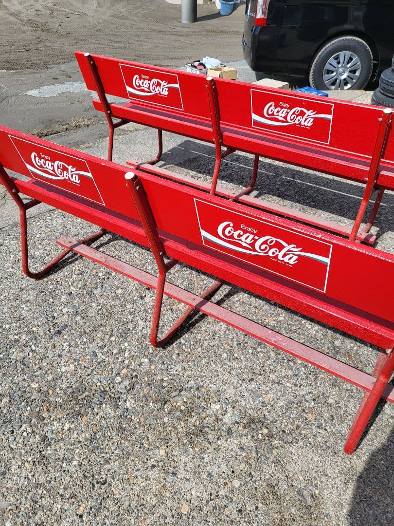コカ・コーラ(木製)ベンチ (１台)