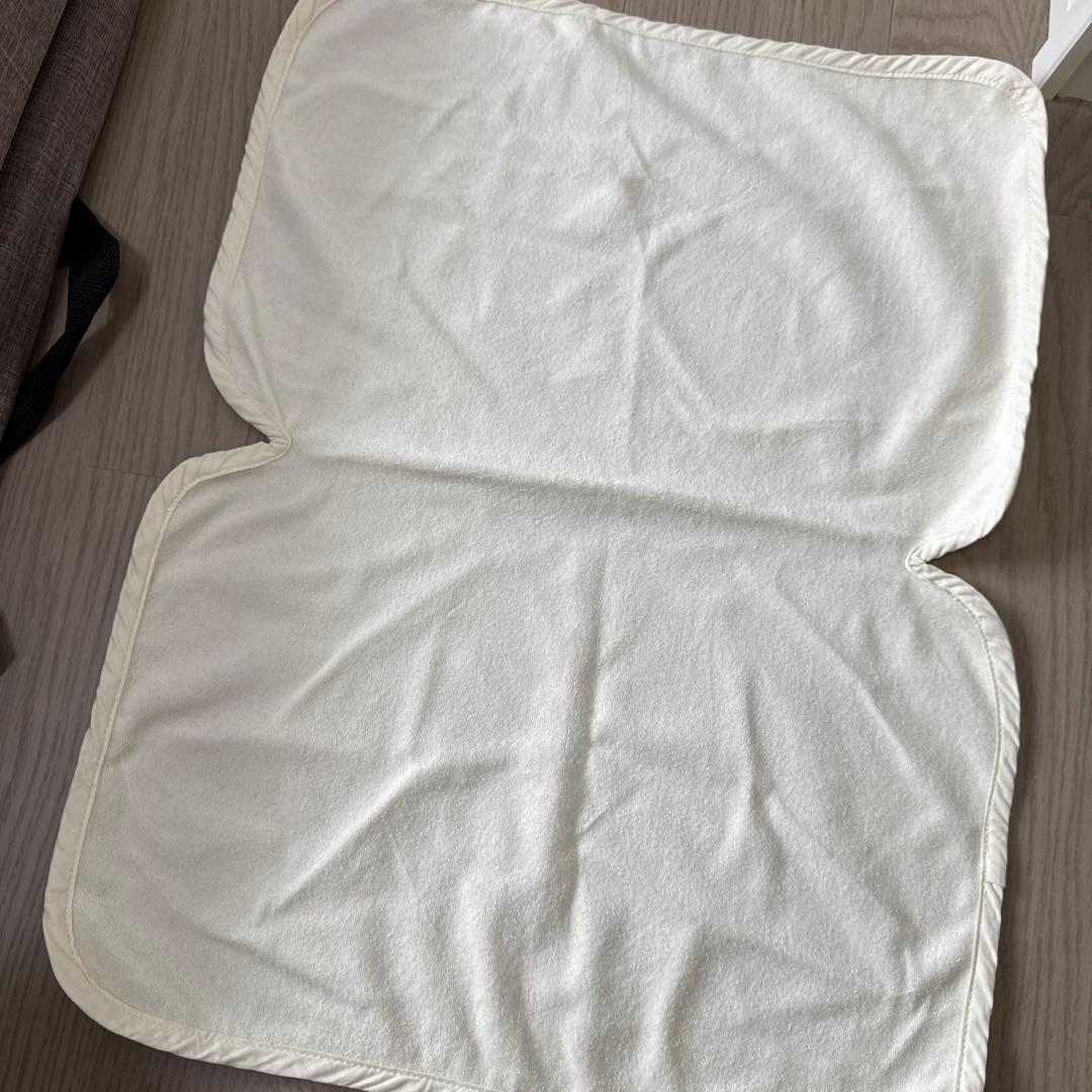 ファルスカ　コンパクトベッドFree おまけ付き