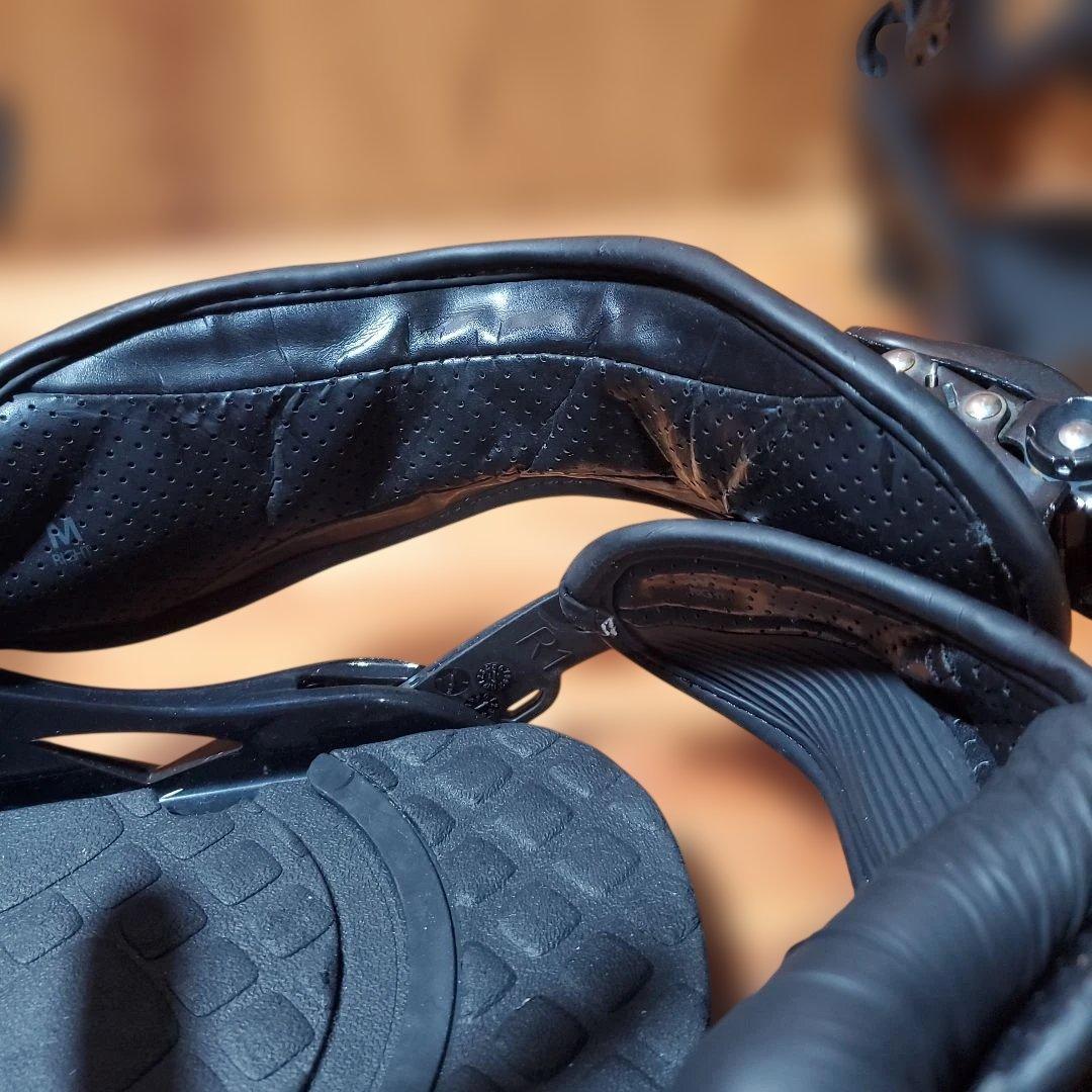 BURTON スノーボードビンディング Mサイズ! BD2605