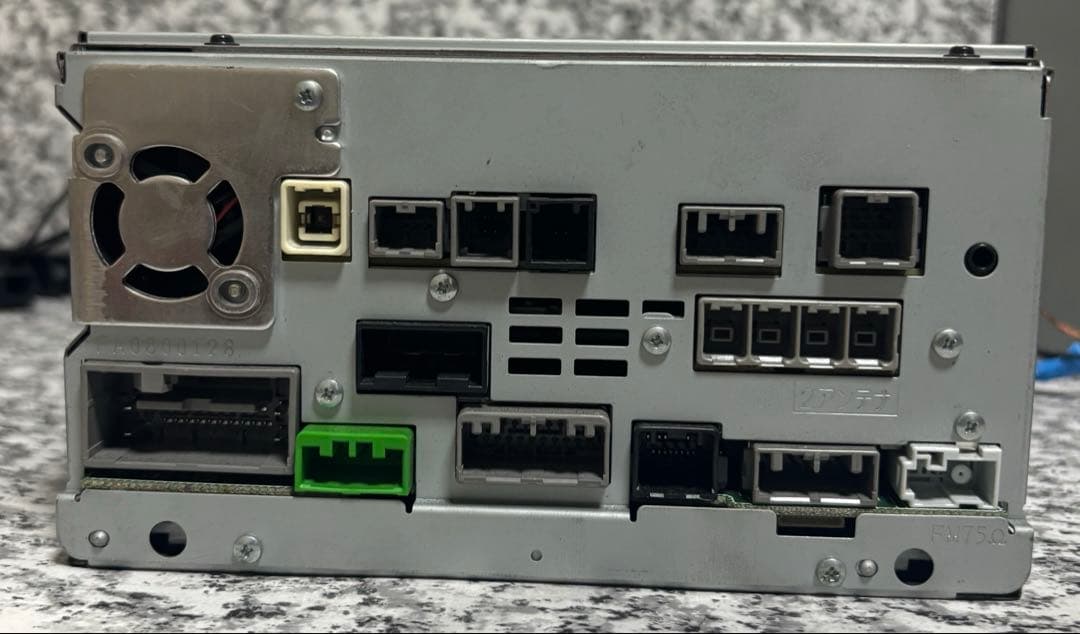 カーナビ VXM-155VFI