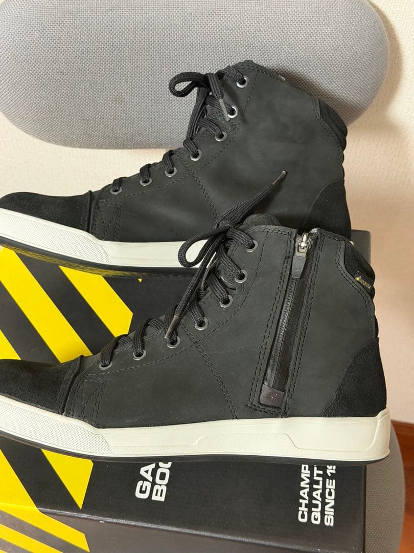 GAERNE(ガエルネ) VOYAGER(ボヤージャー) ブラック27.5cm