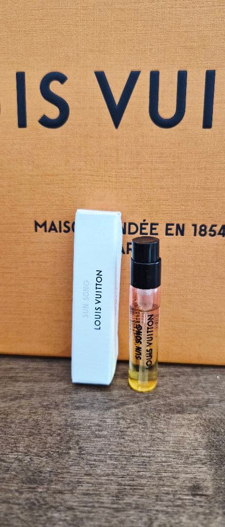 Louis Vuittonウール ダプサンス 100ml + サンソング 2ml