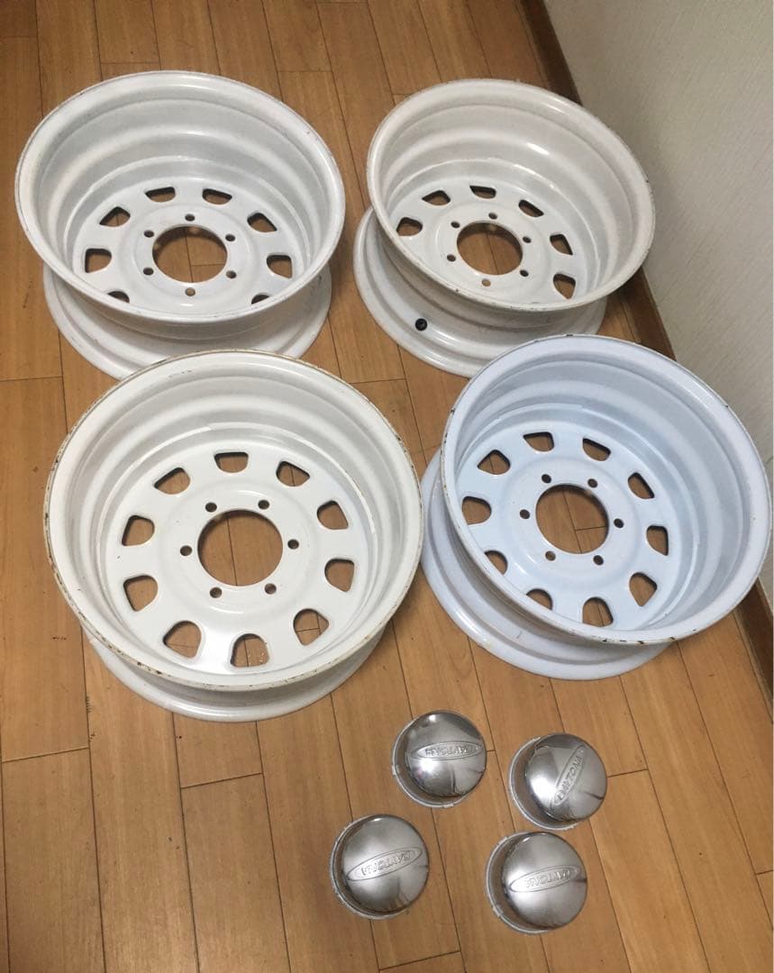 ②16インチ デイトナホイール 6H PCD139.7 200系ハイエース　2個