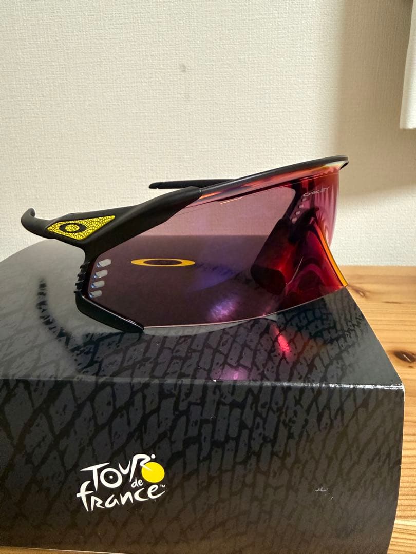 Oakley Velo Kate ツールドフランスモデル