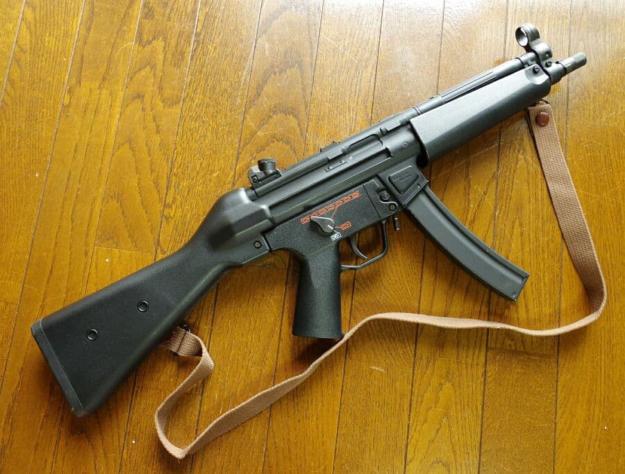 東京マルイ H&K MP5A4（ハイグレードバージョン）スリング付き