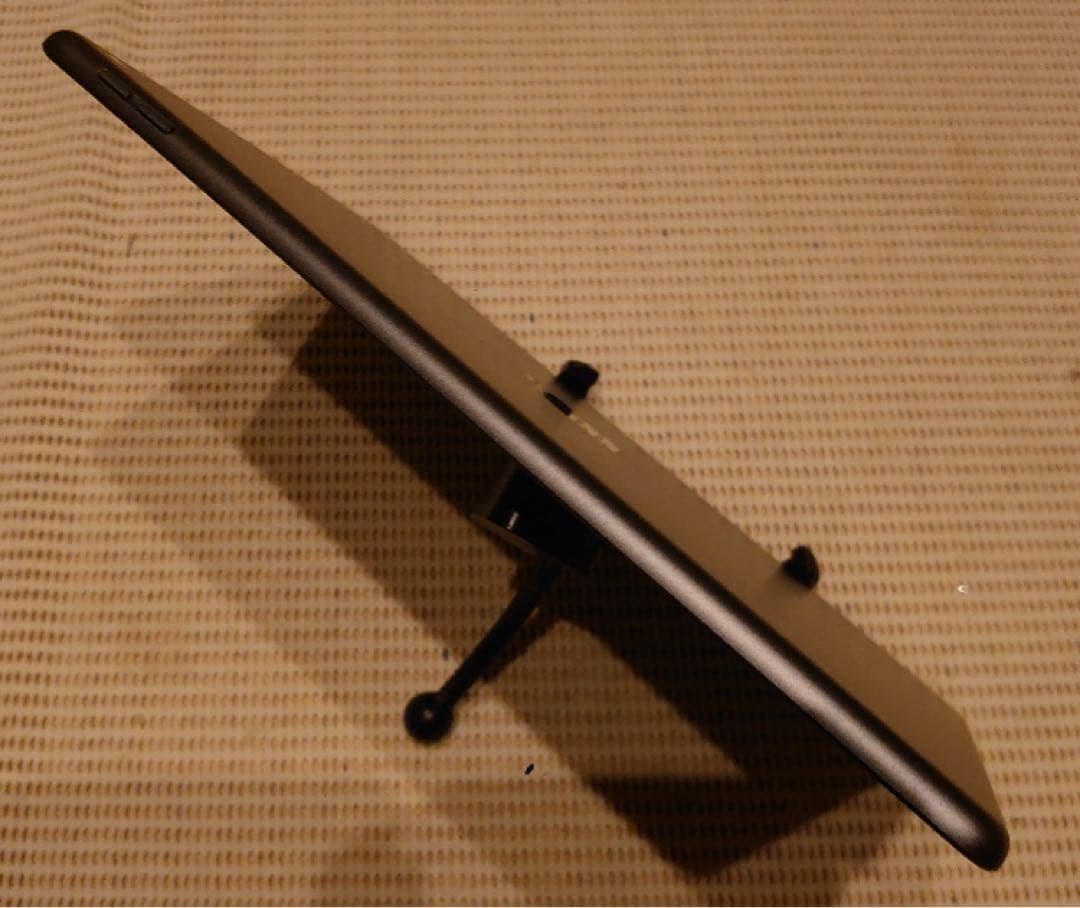 完動品iPad第8世代(A2270)本体32GBグレイ送料込PQ1GC