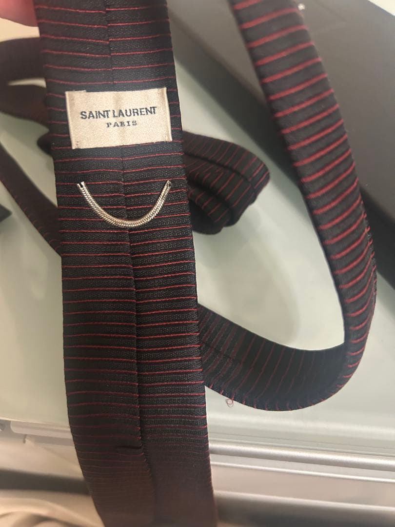 t*a様 サンローラン　ナロータイ　ネクタイ　ブラック　レッド