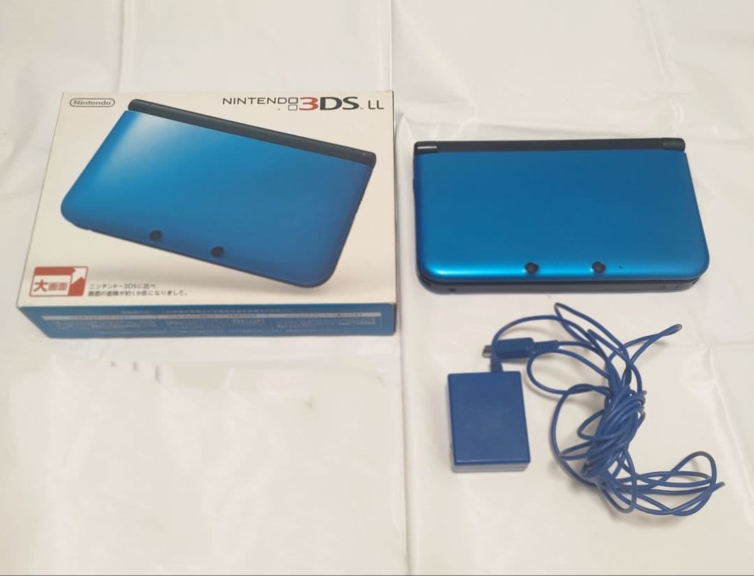 即購入歓迎!!　ニンテンドー3DS LL ブルー×ブラック