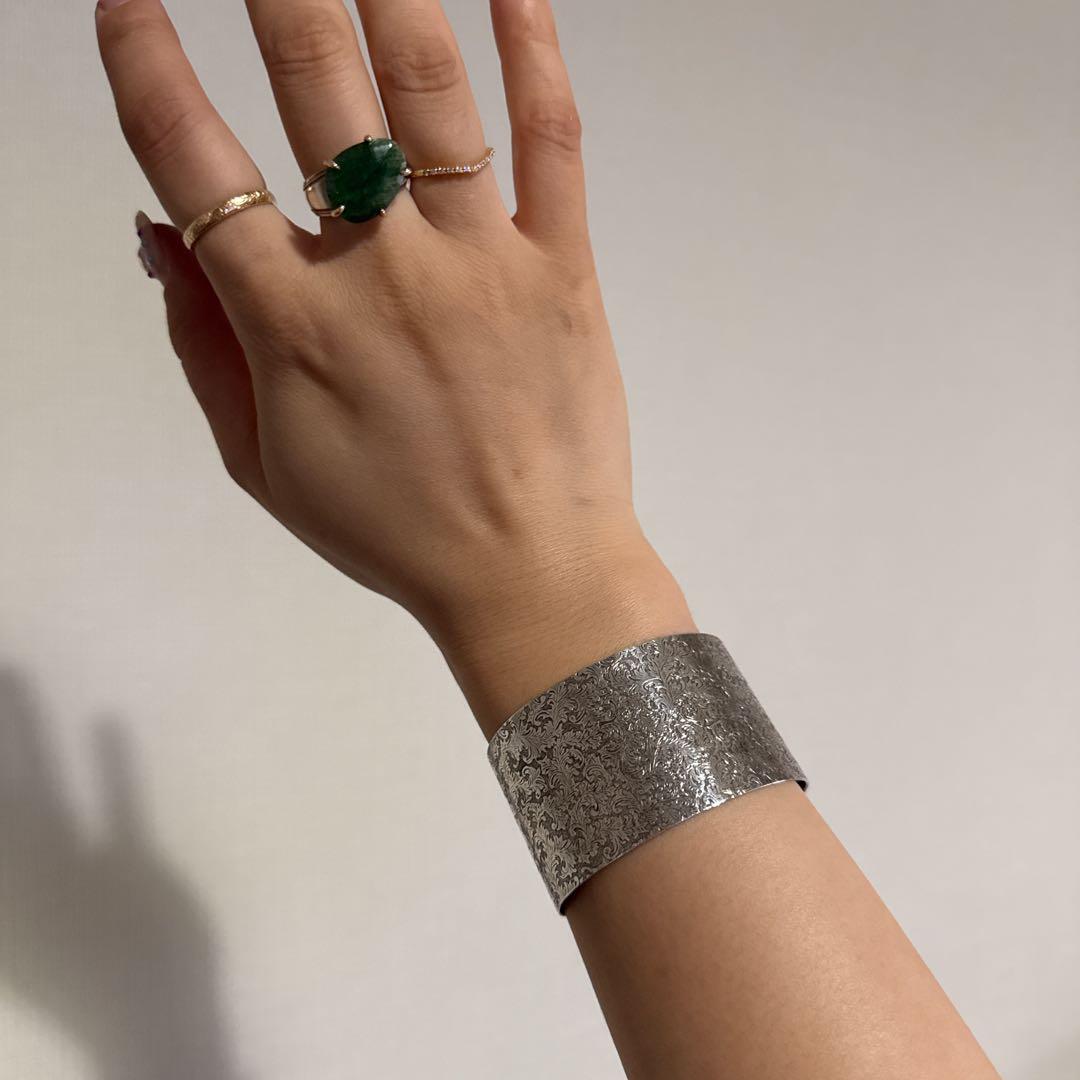 【agete】シルバー　バングル　ボタニカル柄