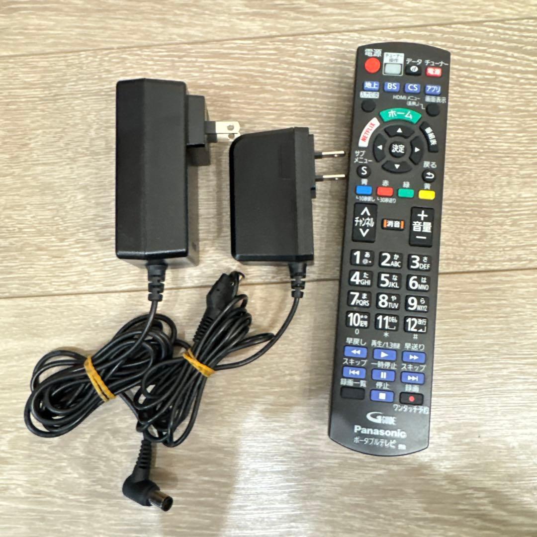 週末限定価格！Panasonic プライベートビエラ ポータブルテレビ