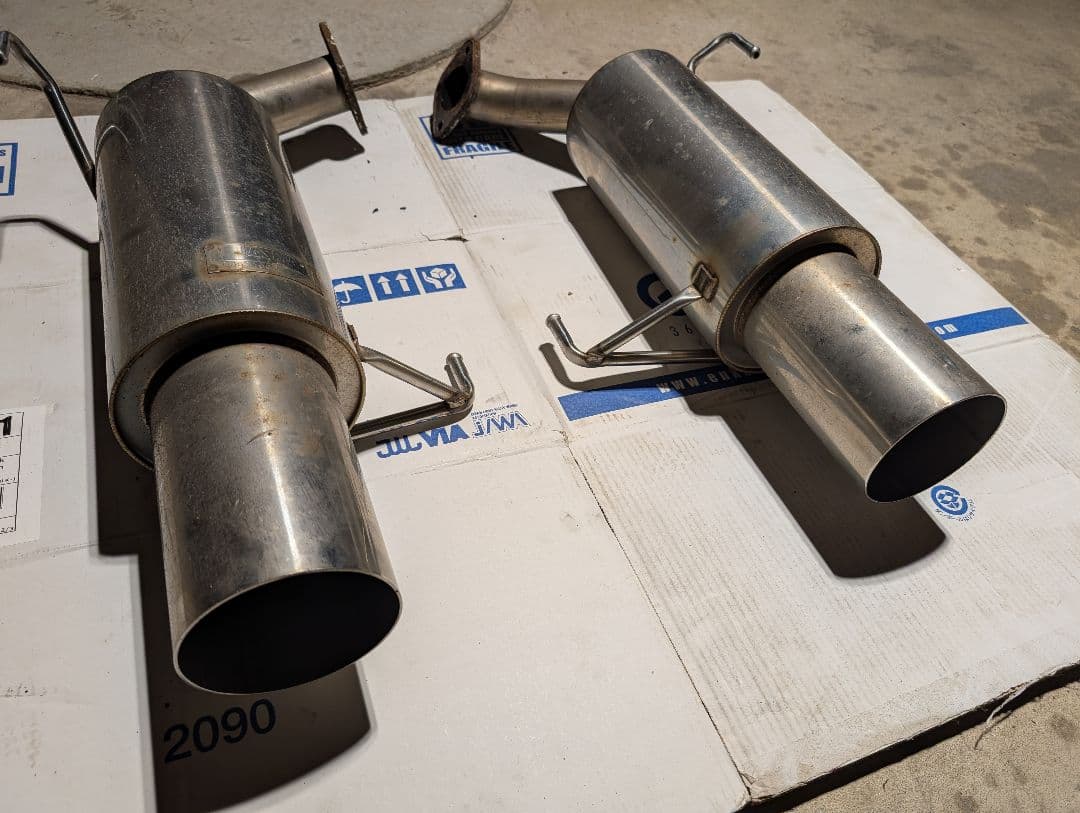 レガシィBP5 トラストマフラー