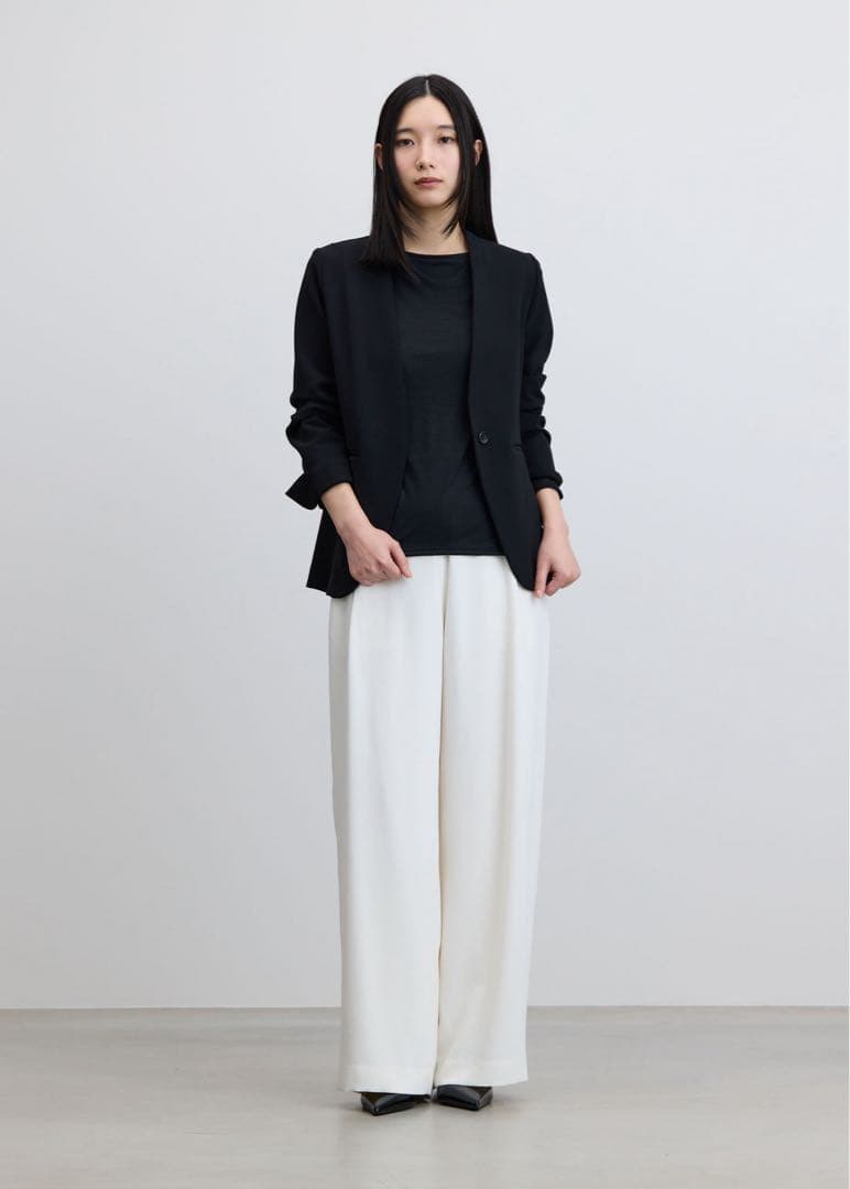 美品✨ソージュ ストレッチファインノーカラージャケット ブラック M