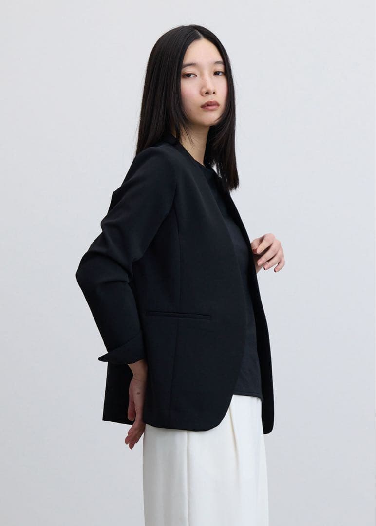 美品✨ソージュ ストレッチファインノーカラージャケット ブラック M