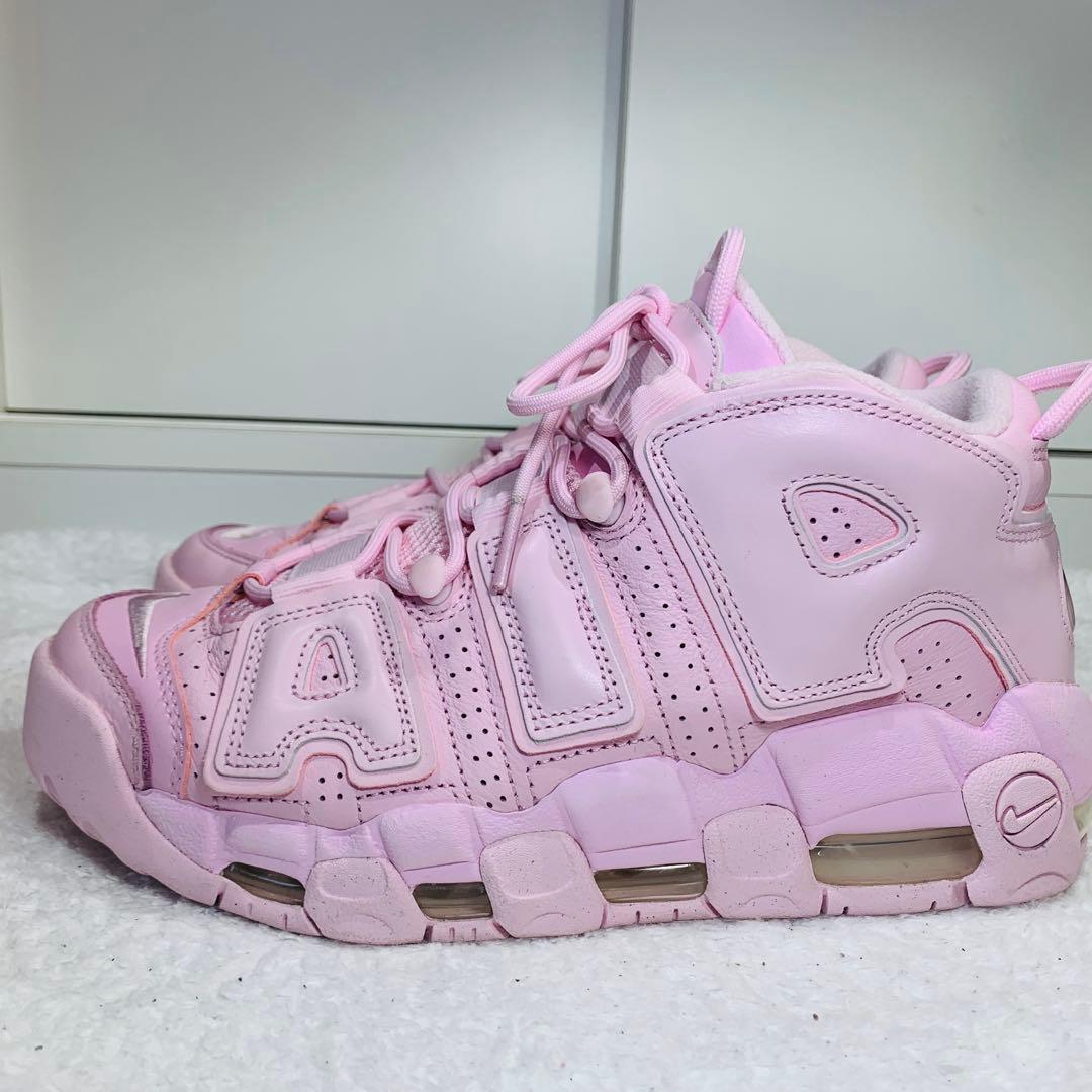 ⭐️美品NIKE エアモアアップテンポ　モアテン　ピンク　25.5cm